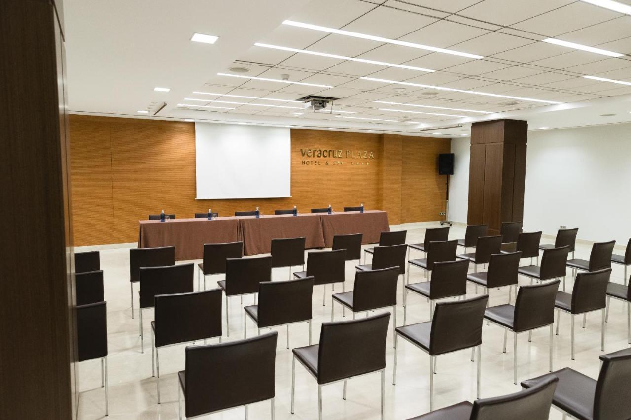 Hotel Veracruz Plaza & Spa Valdepeñas Kültér fotó