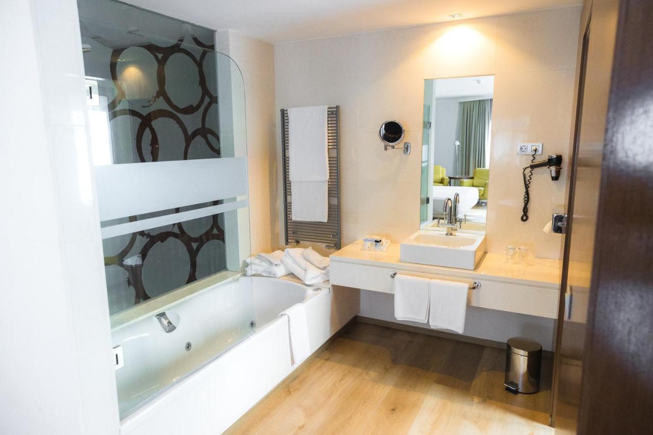 Hotel Veracruz Plaza & Spa Valdepeñas Kültér fotó