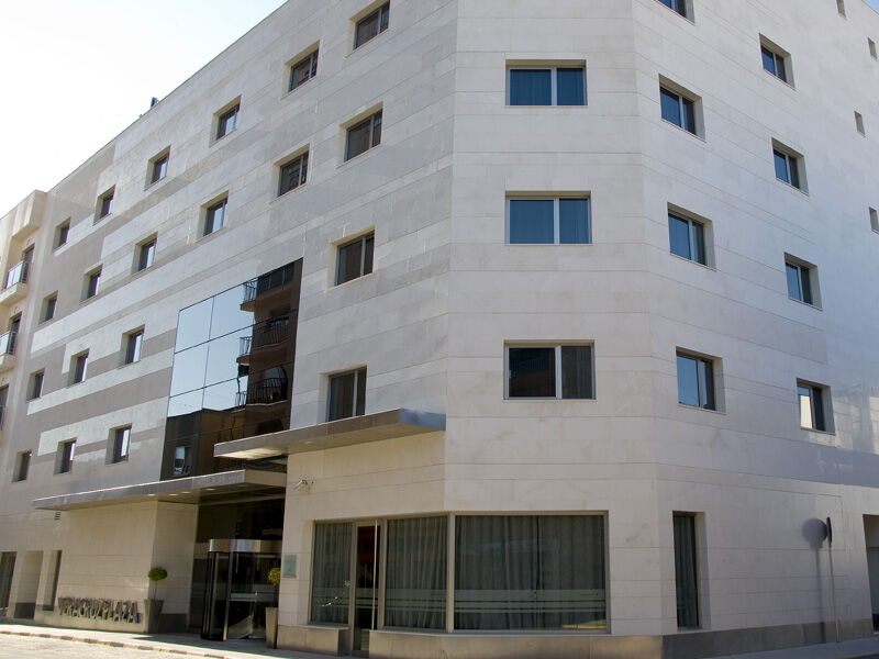 Hotel Veracruz Plaza & Spa Valdepeñas Kültér fotó